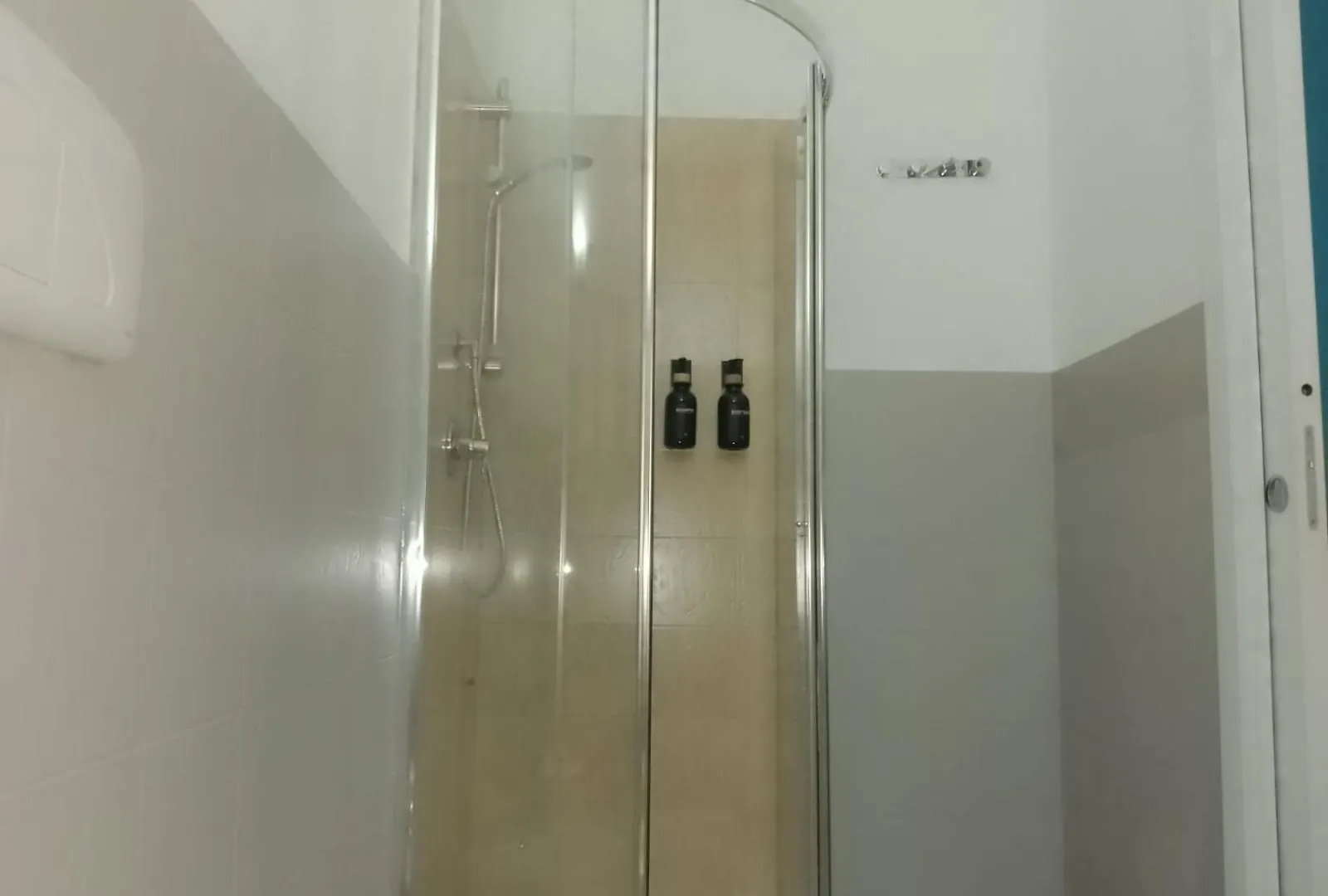 Costa Brava Guest House - Affittacamere Alghero
